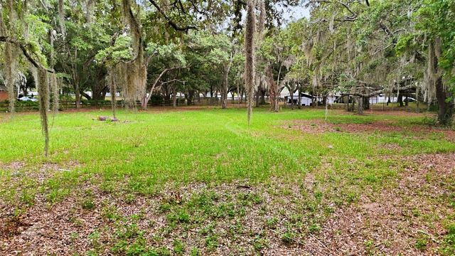 1918 SYDNEY ROAD, Valrico, FL 33594