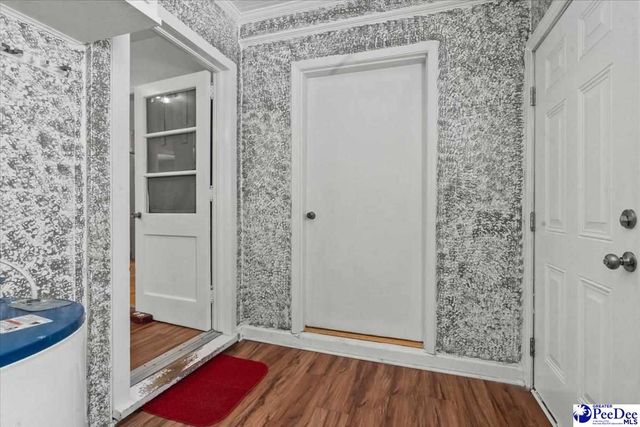 204 Gandy Dr, Hartsville, SC 29550