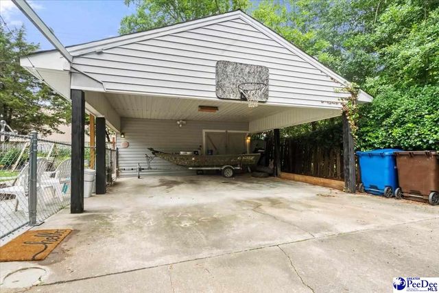 204 Gandy Dr, Hartsville, SC 29550