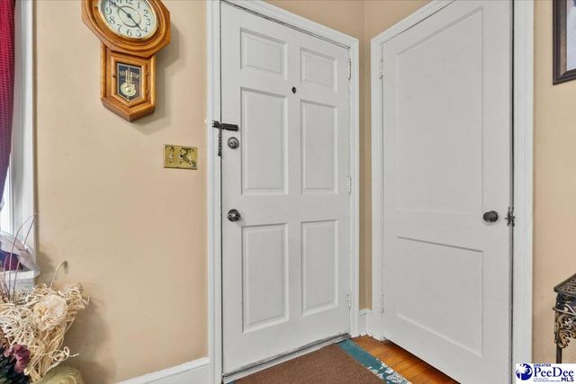 204 Gandy Dr, Hartsville, SC 29550