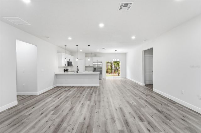10708 N CALDERA AVENUE, Dunnellon, FL 34433