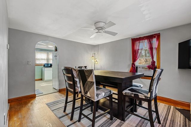 18 Mount Carmel St, Fitchburg, MA 01420