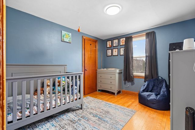 18 Mount Carmel St, Fitchburg, MA 01420