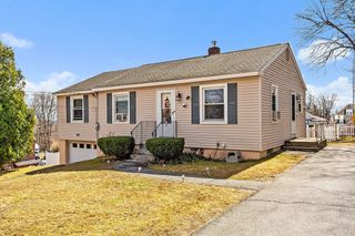 18 Mount Carmel St, Fitchburg, MA 01420