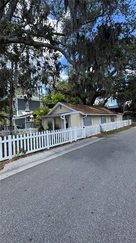 432 TAMPA ROAD, Palm Harbor, FL 34683