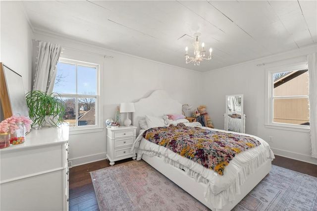 4070 SW Lido Drive, Lee's Summit, MO 64082