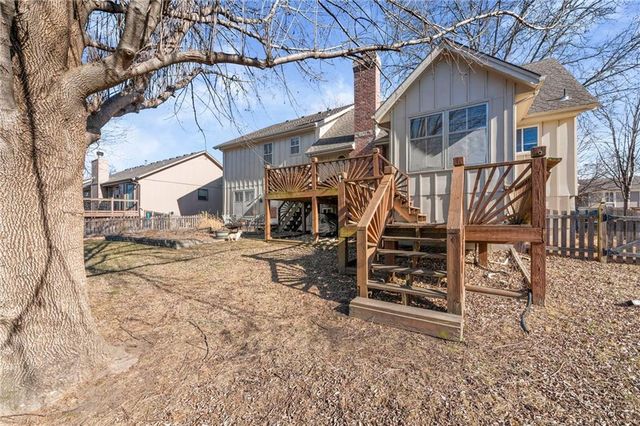 4070 SW Lido Drive, Lee's Summit, MO 64082