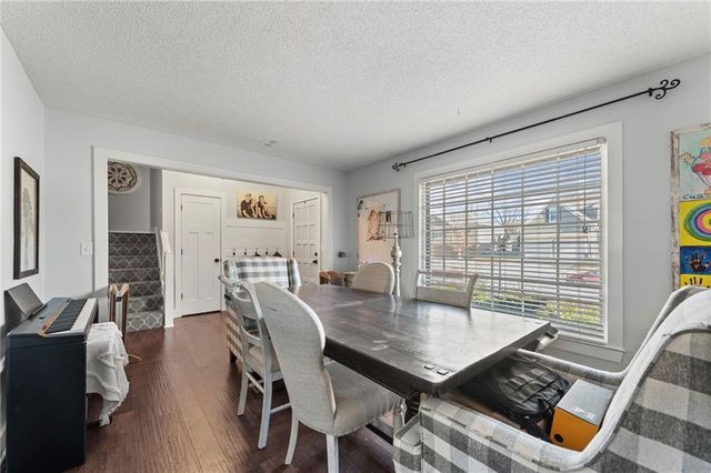 4070 SW Lido Drive, Lee's Summit, MO 64082