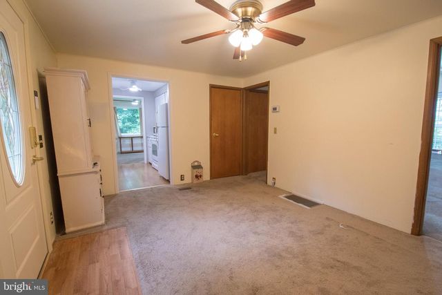 330 BRICK RD, Oxford, PA 19363