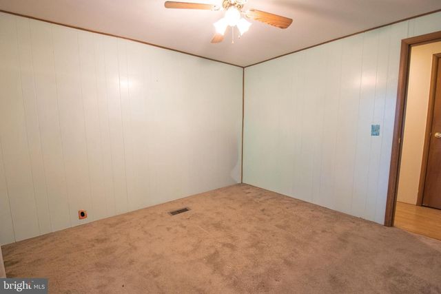 330 BRICK RD, Oxford, PA 19363