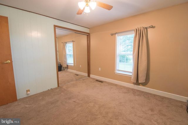 330 BRICK RD, Oxford, PA 19363