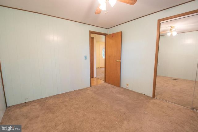 330 BRICK RD, Oxford, PA 19363