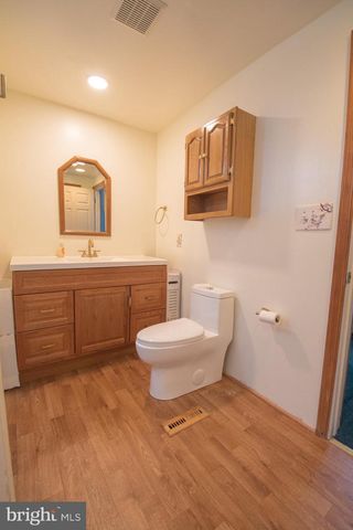 330 BRICK RD, Oxford, PA 19363