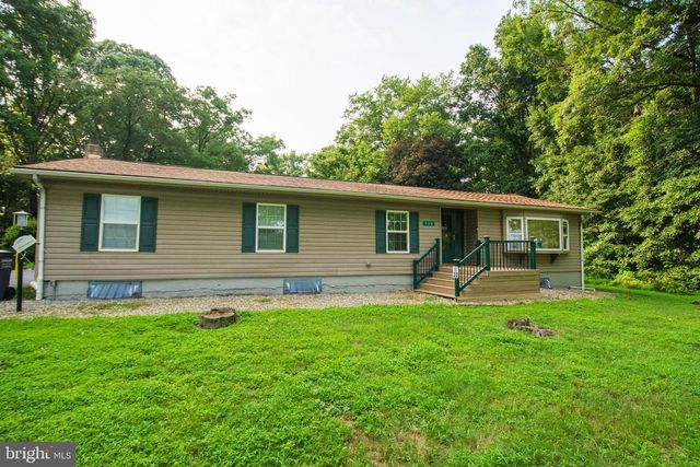 330 BRICK RD, Oxford, PA 19363