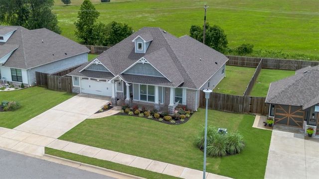 730 Macdonald Drive, Pea Ridge, AR 72751