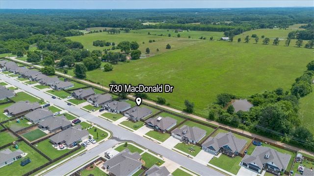 730 Macdonald Drive, Pea Ridge, AR 72751