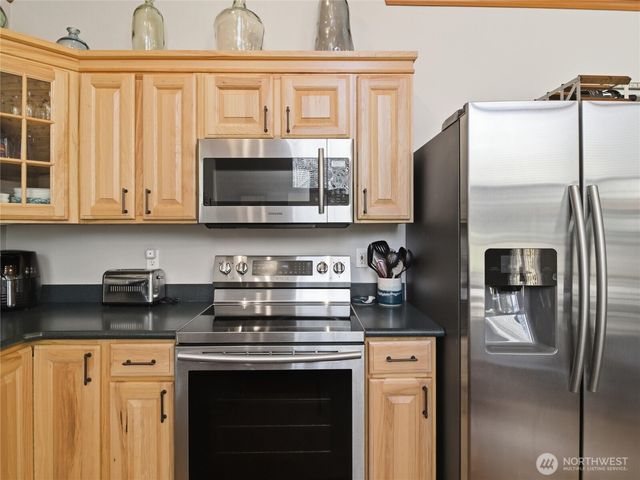 361 N Duckabush Drive E, Hoodsport, WA 98548