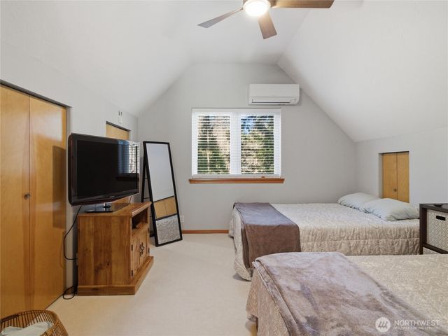 361 N Duckabush Drive E, Hoodsport, WA 98548