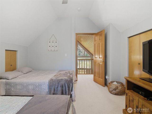 361 N Duckabush Drive E, Hoodsport, WA 98548