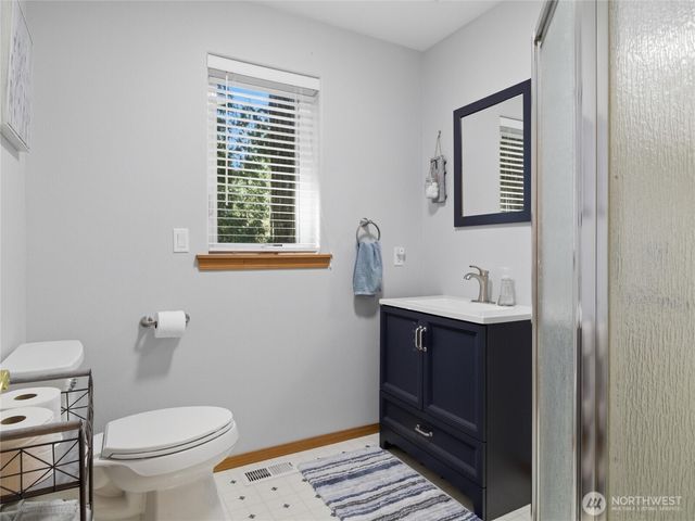 361 N Duckabush Drive E, Hoodsport, WA 98548