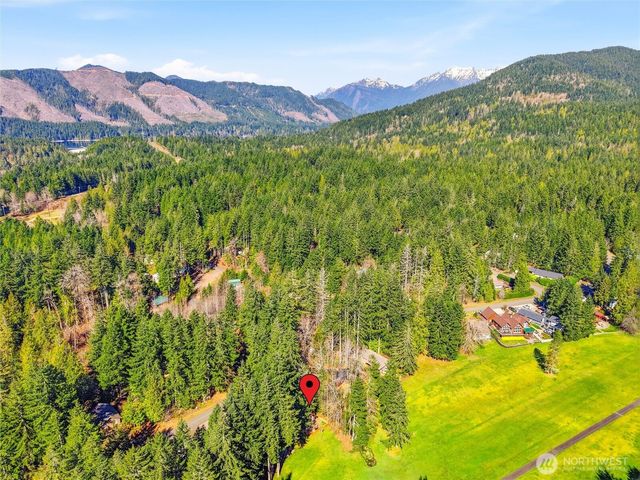 361 N Duckabush Drive E, Hoodsport, WA 98548