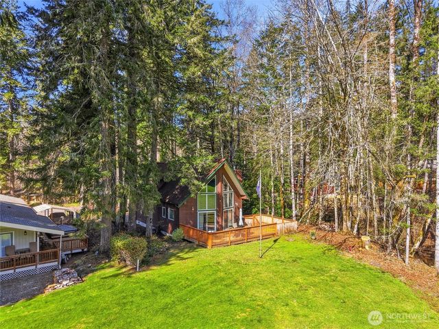 361 N Duckabush Drive E, Hoodsport, WA 98548