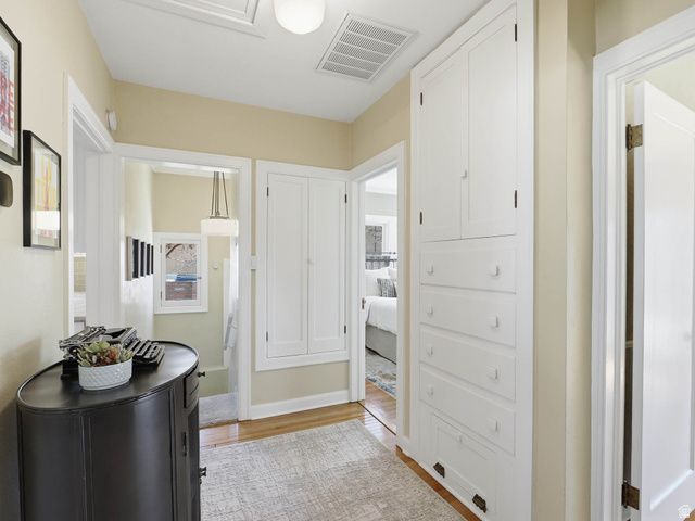 2010 E 2100 S, Salt Lake City, UT 84109