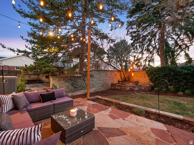 2010 E 2100 S, Salt Lake City, UT 84109