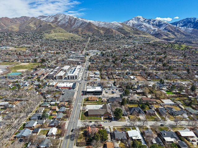 2010 E 2100 S, Salt Lake City, UT 84109