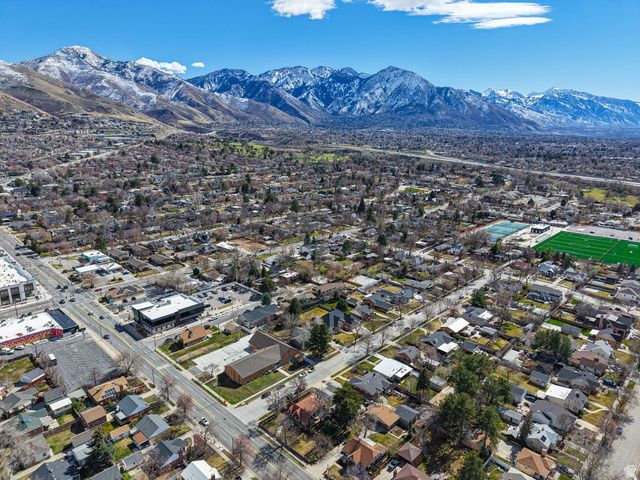 2010 E 2100 S, Salt Lake City, UT 84109