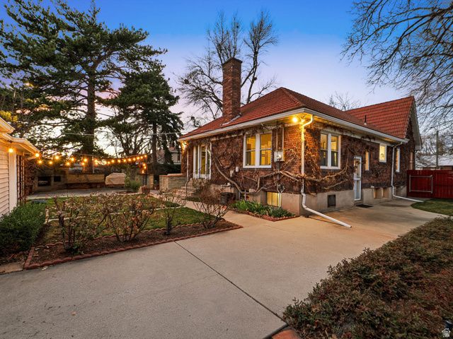 2010 E 2100 S, Salt Lake City, UT 84109