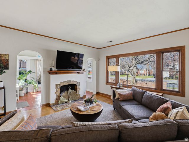 2010 E 2100 S, Salt Lake City, UT 84109