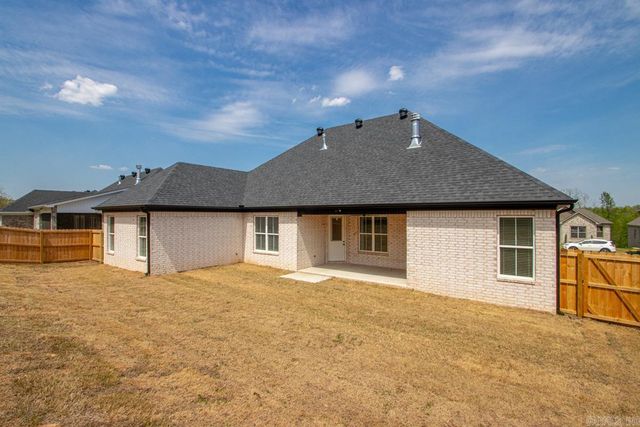 557 Valley Oak Drive, Sherwood, AR 72120