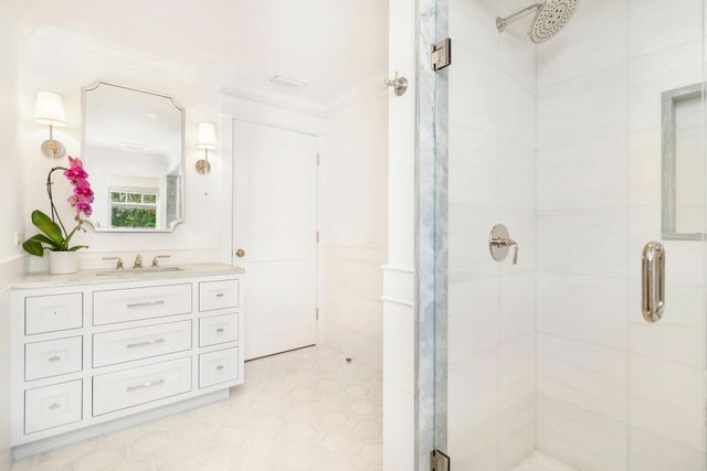 142 Seabreeze Avenue, Palm Beach, FL 33480