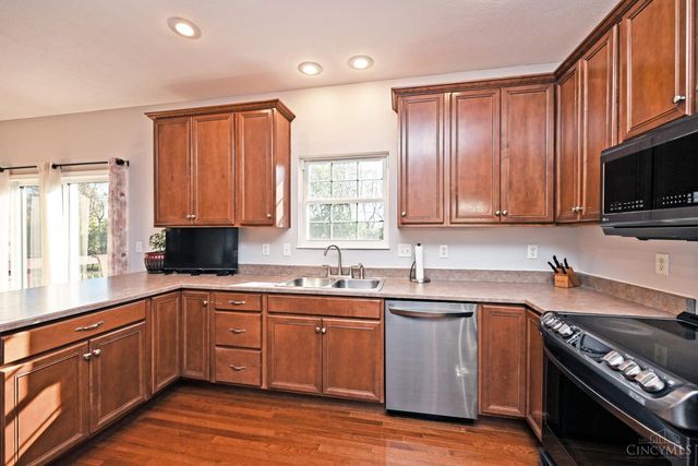 2075 Ross Estates Drive, Ross Twp, OH 45013