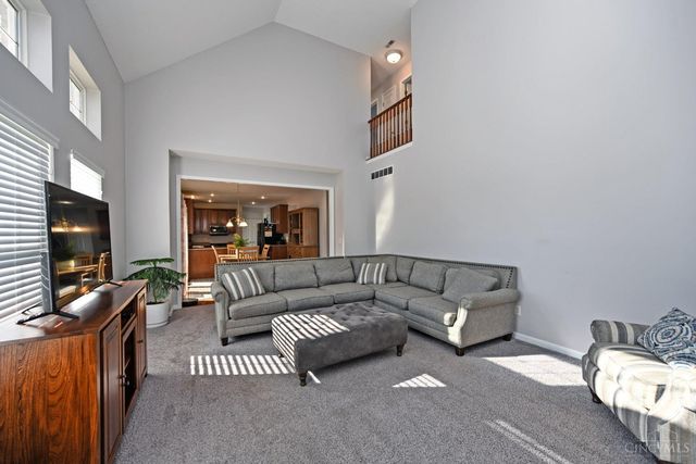 2075 Ross Estates Drive, Ross Twp, OH 45013