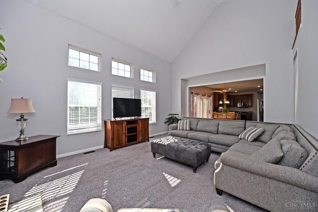 2075 Ross Estates Drive, Ross Twp, OH 45013