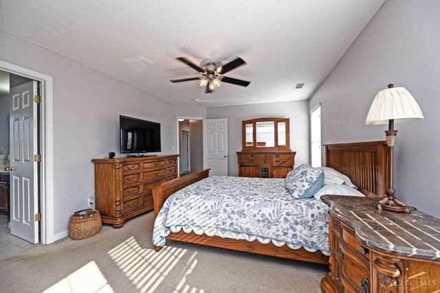 2075 Ross Estates Drive, Ross Twp, OH 45013