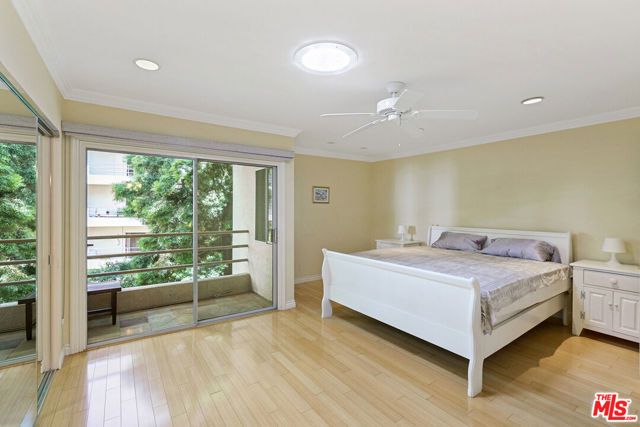 1131 Alta Loma Road 602, West Hollywood, CA 90069