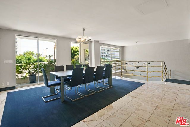 1131 Alta Loma Road 602, West Hollywood, CA 90069