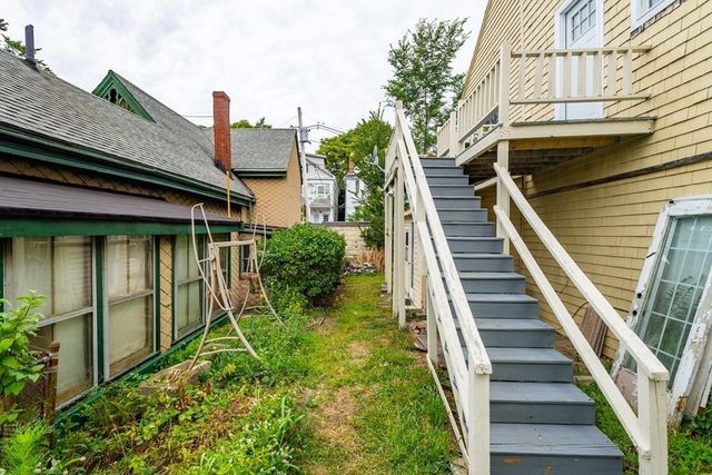 58 Atherton St 3, Somerville, MA 02143