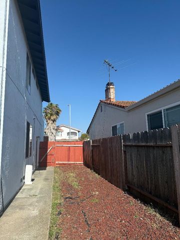 27949 Emerson Avenue, Hayward, CA 94545