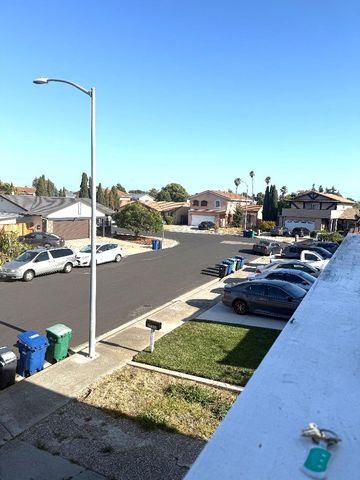 27949 Emerson Avenue, Hayward, CA 94545