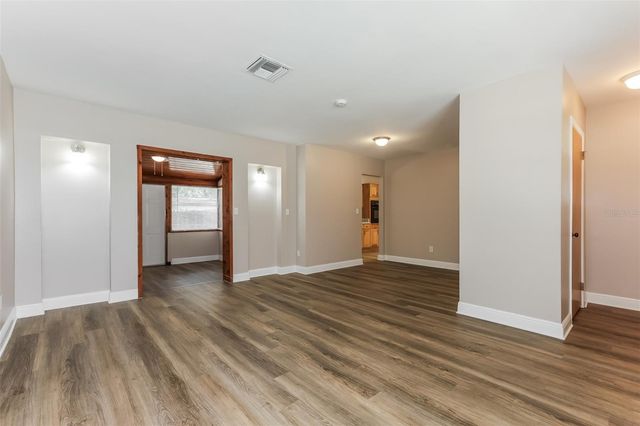 7602 PINE HILL DRIVE, Tampa, FL 33617