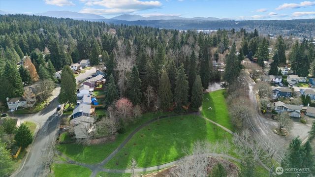 10210 163rd Avenue NE, Redmond, WA 98052