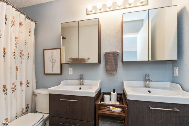 7911 Hydrangea Court, Camby, IN 46113