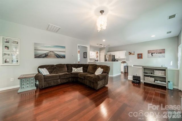 2721 Apple Twig Drive, Charlotte, NC 28270