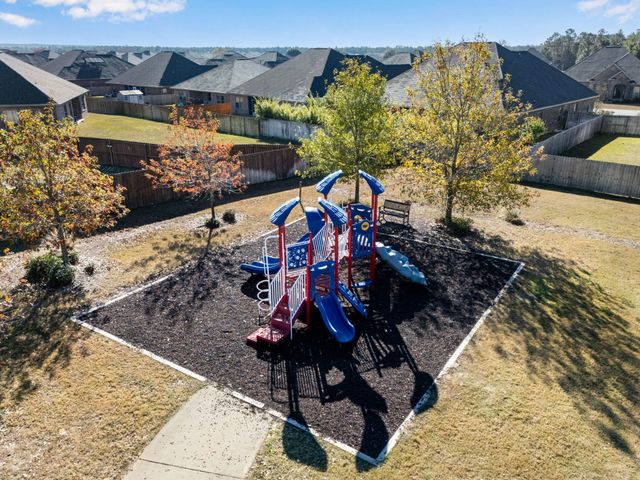 806 Moorhen Way, Crestview, FL 32539