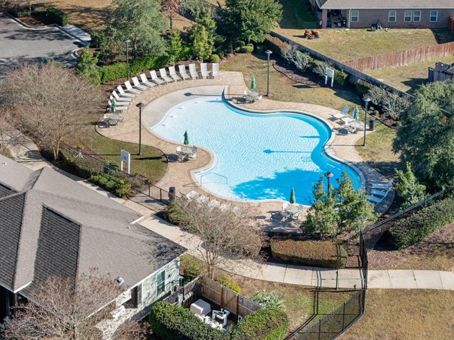 806 Moorhen Way, Crestview, FL 32539