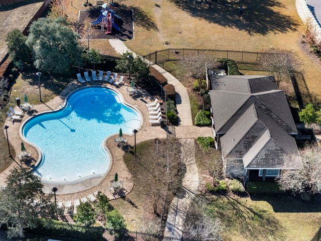 806 Moorhen Way, Crestview, FL 32539